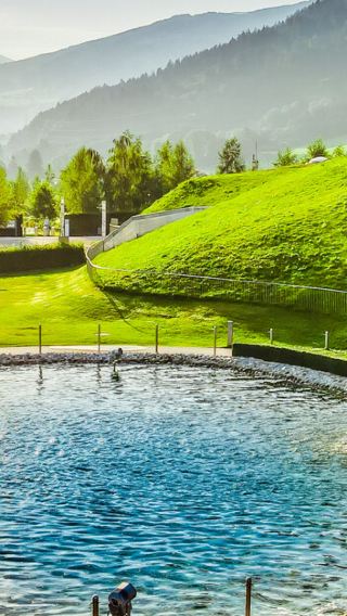 Golden Roof + Maria Theresien Street + Triumphal Arch + Hofburg Innsbruck [Flexible Itinerary]