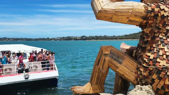 Mandurah: Οδηγούμενη Κρουαζιέρα Θεάματος με Γιγάντιους Και Δελφίνια