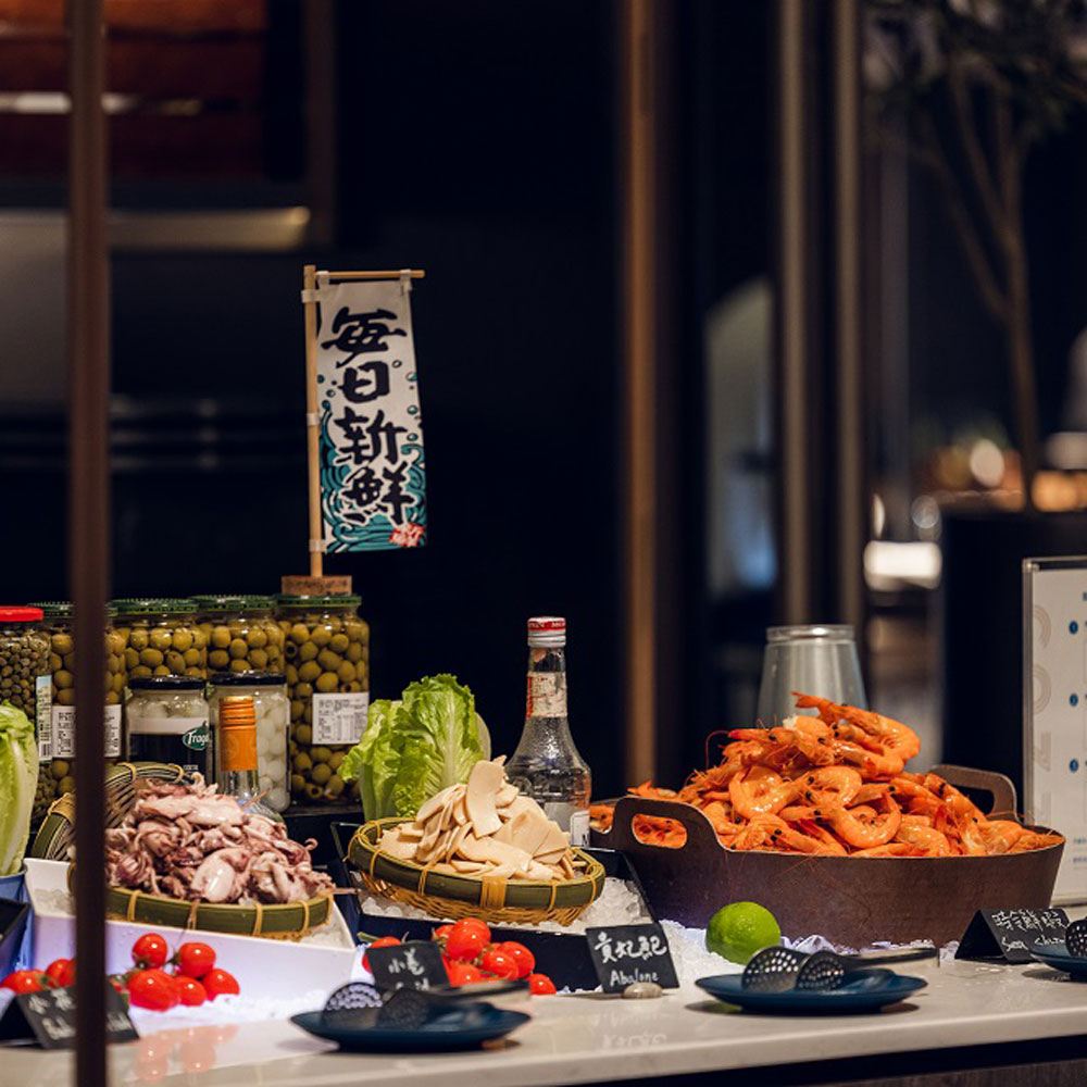 HOTEL COZZI Taoyuan Market Cafe Holiday Buffet Lunch or Dinner Voucher