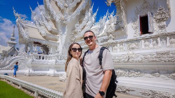 Chiang Rai Tempel-Highlights und Lalita Cafe Tour ab Chiang Mai