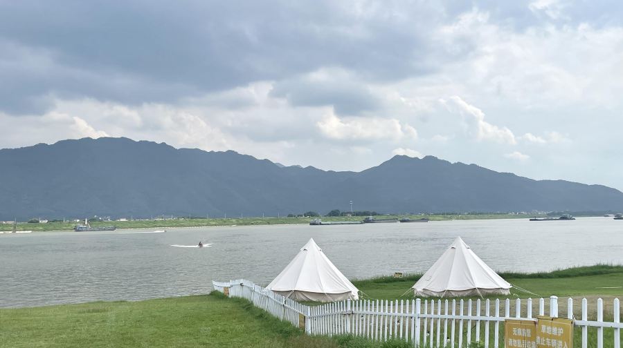 肇慶鼎湖山+硯州島+硯陽湖+紫雲谷包車一日遊-可英文服務