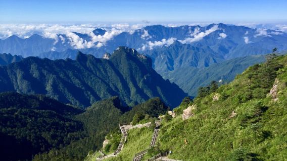 神農倆巧芬湖景區（可代訂門票）