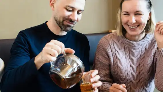 CITY Tour with Food Tasting in Helsinki