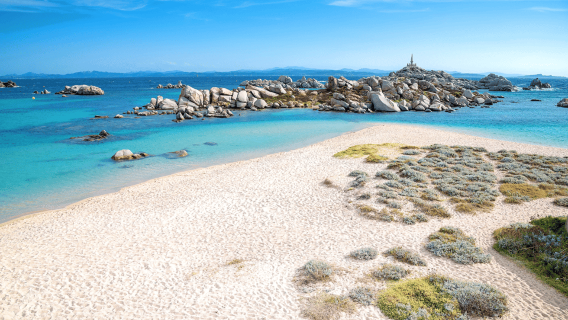 From Bonifacio: Lavezzi Islands and Bonifacio Boat Tour