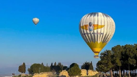 Pamukkale: Sunrise Hot Air Balloon Ride
