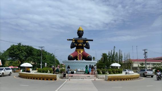 From Siem Reap: Battambang Day Trip