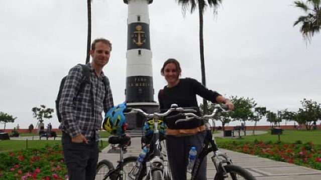 Lima: Lawatan Basikal dan Surf Sepanjang Pantai