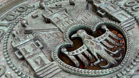 750 Years of Christmas in Berlin: Nikolaiviertel Walking Tour (🇬🇧 / 🇺🇸)