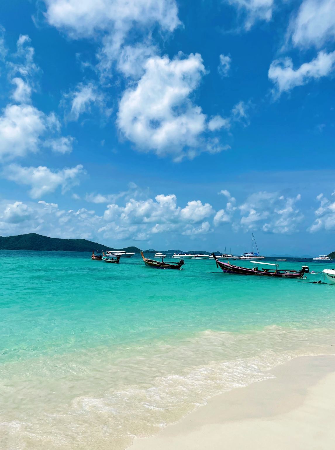 芽莊跳島一日遊：快艇出海 爭島+漁村+珊瑚島+中文導遊+接駁