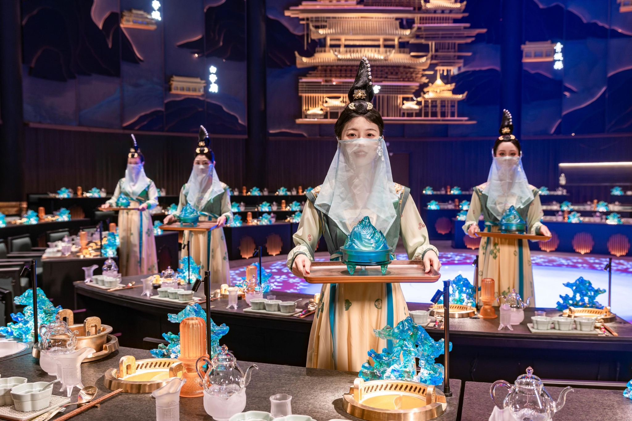 Chengdu Hongdingyan: A Thousand-Year Feast: A Culinary Taste of the Shu Han Dynasty + A Gathering of Elegant Attire Across Time (Optional)