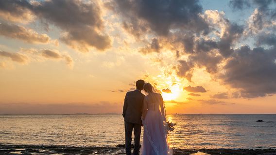 Trip Moments a Okinawa, Giappone[Fotografo globale per matrimoni e viaggi a Okinawa, Giappone, servizi fotografici per coppie, foto di viaggio e sessioni fotografiche personalizzate]