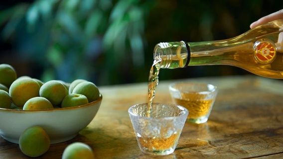 ทัวร์ชิมอาหารยามเย็นเฉิงตู: รถตุ๊กตุ๊กแล่นไปตามตรอกซอยต่างๆ พร้อมไกด์มืออาชีพที่พูดภาษาอังกฤษได้คล่อง และพาคุณไปสัมผัสกับอาหารเสฉวนต้นตำรับแท้ๆ