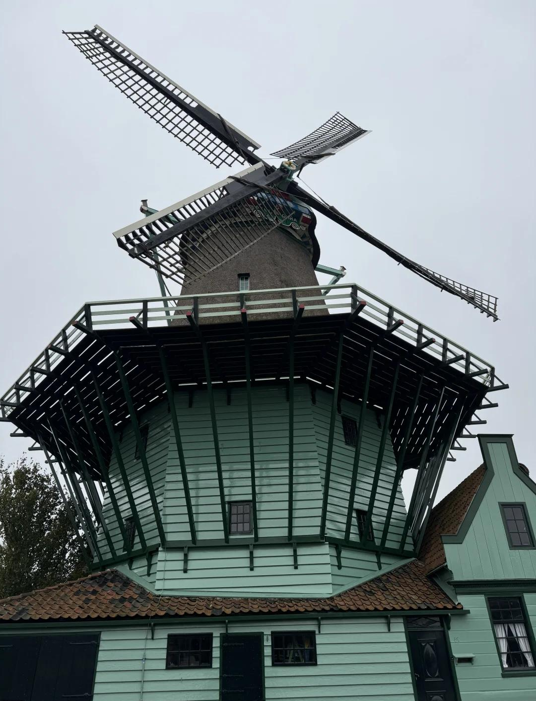 荷蘭贊丹+埃德姆+霍恩+阿爾克馬爾一日遊