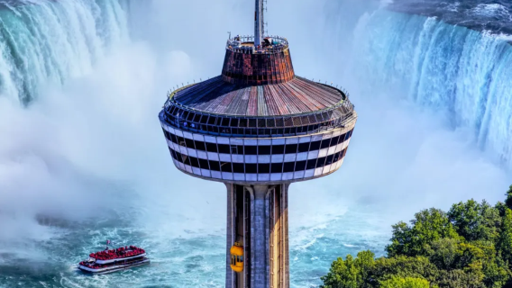 Departing from Downtown Toronto: Niagara Falls Day Tour [Up-Close Views of the Falls]