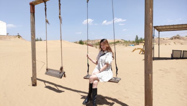 銀肯塔拉沙漠+哈素海一日遊【拼小團/上門接】