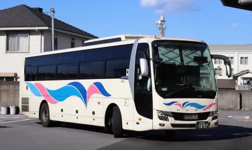 九州博多福岡機場別府高速直達巴士票