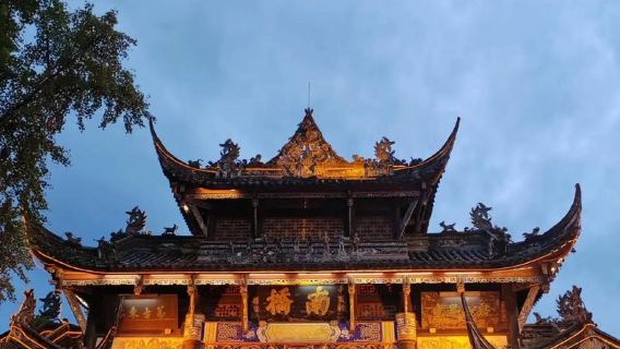 1-day tour to 5·12 Wenchuan memorial + Dujiangyan (8-person small group / private tour · admission ticket included)