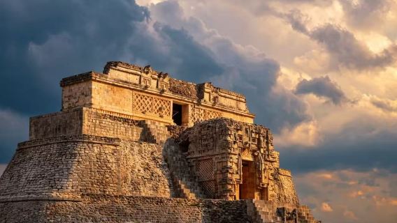 Round-trip from Cancun: Chichen Itza day tour | Optional early departure - private charter for 8 hours, no rideshare