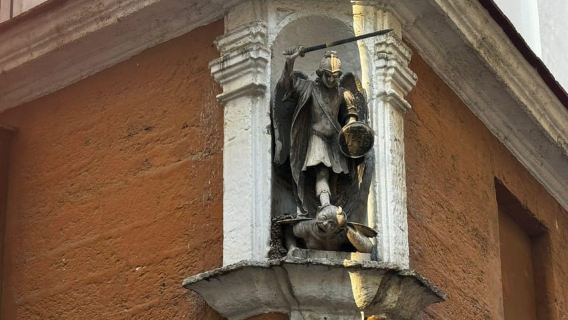Кадис с высоты птичьего полета: башня Тавира, крыши и многое другое.