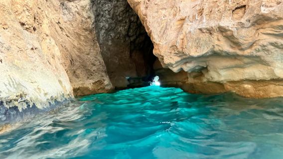 Oman's Hidden Gems: Wadi Shab & Bimmah Sinkhole
