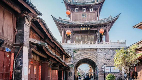 Departure from Dali: Weishan Ancient City + Nanzhao Museum + Weibao Mountain private charter 1-day tour