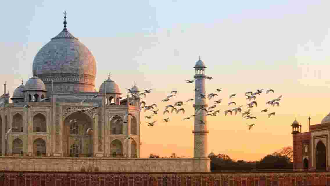 Private Agra Local Sightseeing Tour by Car and Driver