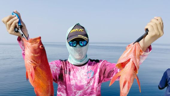 杜拜海釣之旅+普通話教練+近/遠海/拉斯海馬深海可選|專業釣魚船|拼艇或包艇出海垂釣