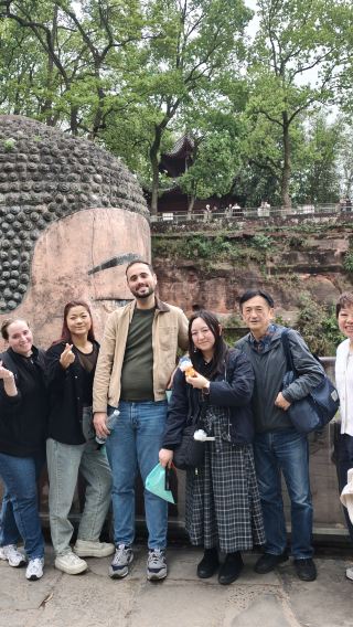 Leshan Giant Buddha- Huanglongxi Ancient Town Small Group Tour