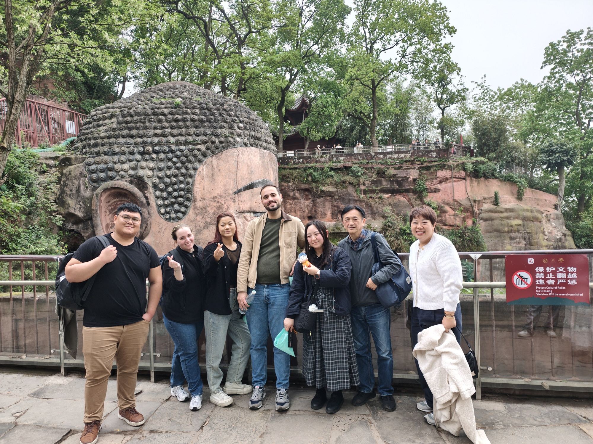 Leshan Giant Buddha- Huanglongxi Ancient Town Small Group Tour