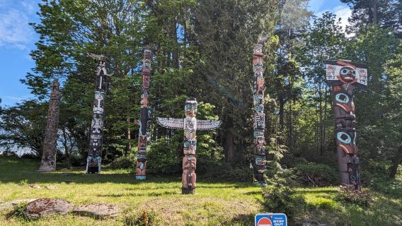 Halloween Tour Capilano Fright Bridge+Hatchery Salmon+4Lawatan