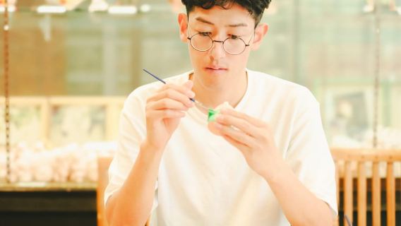 Fukuoka: Hakata Doll Painting Experience