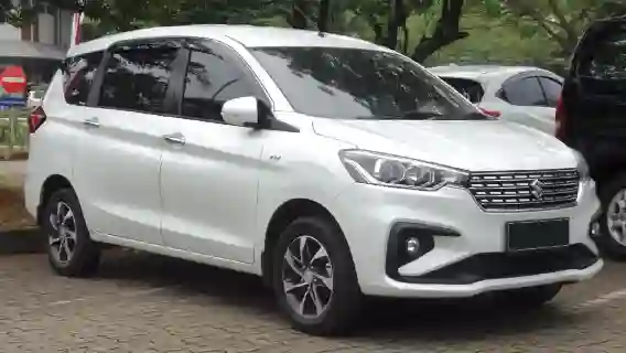 泰國清邁包車半日遊一日遊古城/粘粘瀑布/大象咖啡/白廟黑廟/茵他儂山/老虎園/拜縣/清萊