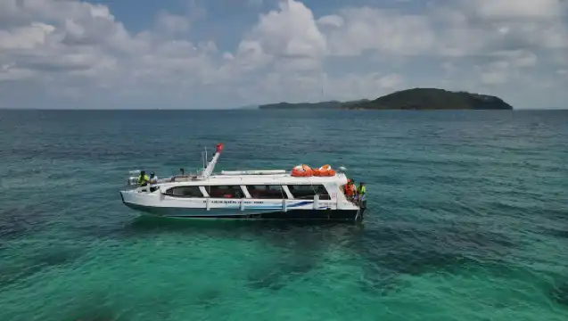 富國島三島獨木舟全日導覽日遊