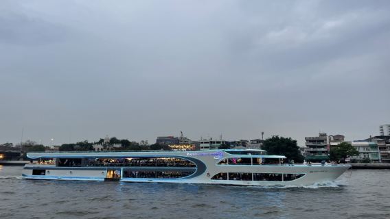 Crociera al tramonto dorato sul fiume Chao Phraya con la lussuosa nave White Orchid [Partenza dal molo di Asiatique The Riverfront]