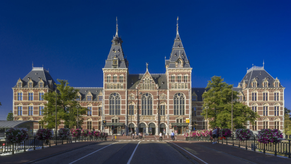 Royal Palace + Anne Frank House + Rijksmuseum + Canals of Amsterdam 1-day tour
