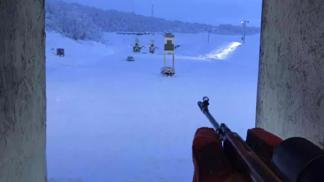 Полуторачасовой военный тур в Мурманске (трансфер из отеля + 30 патронов)