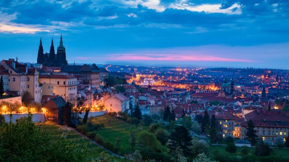Đặt hàng sau khi tư vấn/Đồng hồ thiên văn Prague Nhà nhảy Rudolfinum Václavské nám./Sân bay/Dịch vụ xe điểm đến điểm/Hướng dẫn viên du lịch/Dịch vụ xe riêng