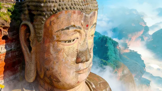 Panda Base + Leshan Giant Buddha Day Trip [All tickets included | Optional English-speaking guide | Explore the ancient town]
