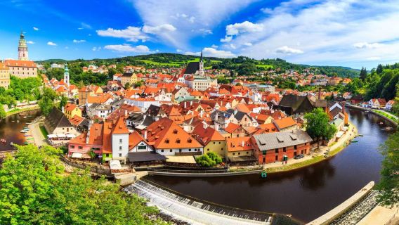 Prague pergi-balik: lawatan sehari Bandar Český Krumlov CK [sewaan peribadi/perkhidmatan hantar-jemput]