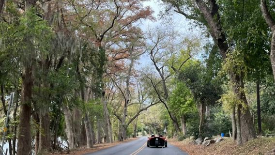 San Antonio: Gruene & River Road Polaris Slingshot Self-Guided Tour