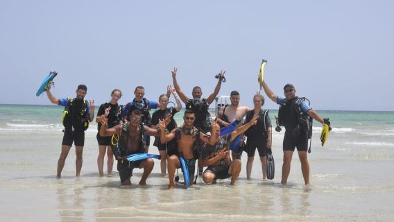 Djerba: Guided Rock Diving Tour with Instructor