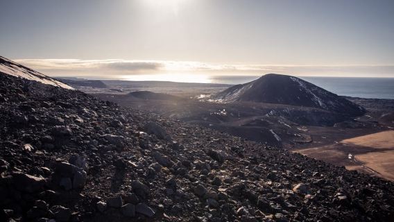 Reykjavík: Volcano Eruption Site and Reykjanes Hiking Tour