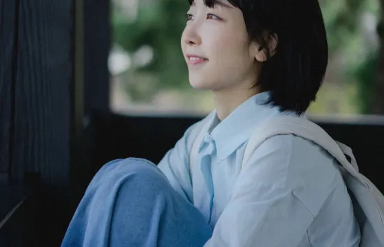 白俄羅斯明斯克音樂廳Trip Moments【攝影攝像跟拍航拍陪拍約拍寫真婚紗微電影/多語言翻譯】