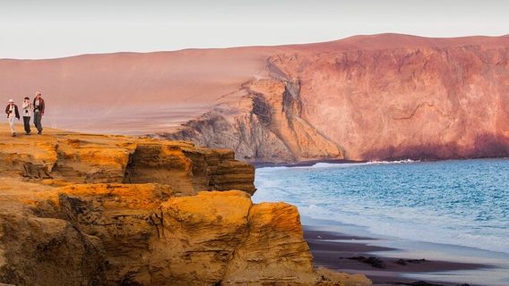 Paracas