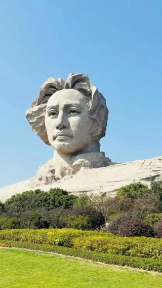 湖南長沙の現地ガイド、貸切チャーター、通訳、地元サポート、送迎、観光、展示会、ビジネス視察
