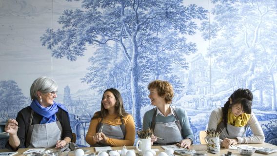 Royal Delft: Delftblue Factory and Museum