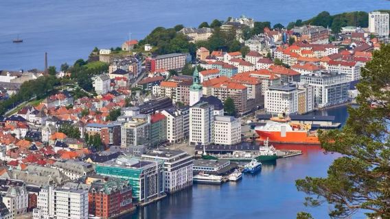 挪威卑爾根—努爾黑姆松小鎮+哈當厄峽灣【中文定制包車】