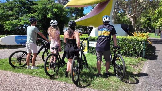 Noosa: E-Bike-Tour vom Mt. Tinbeerwah nach Noosa