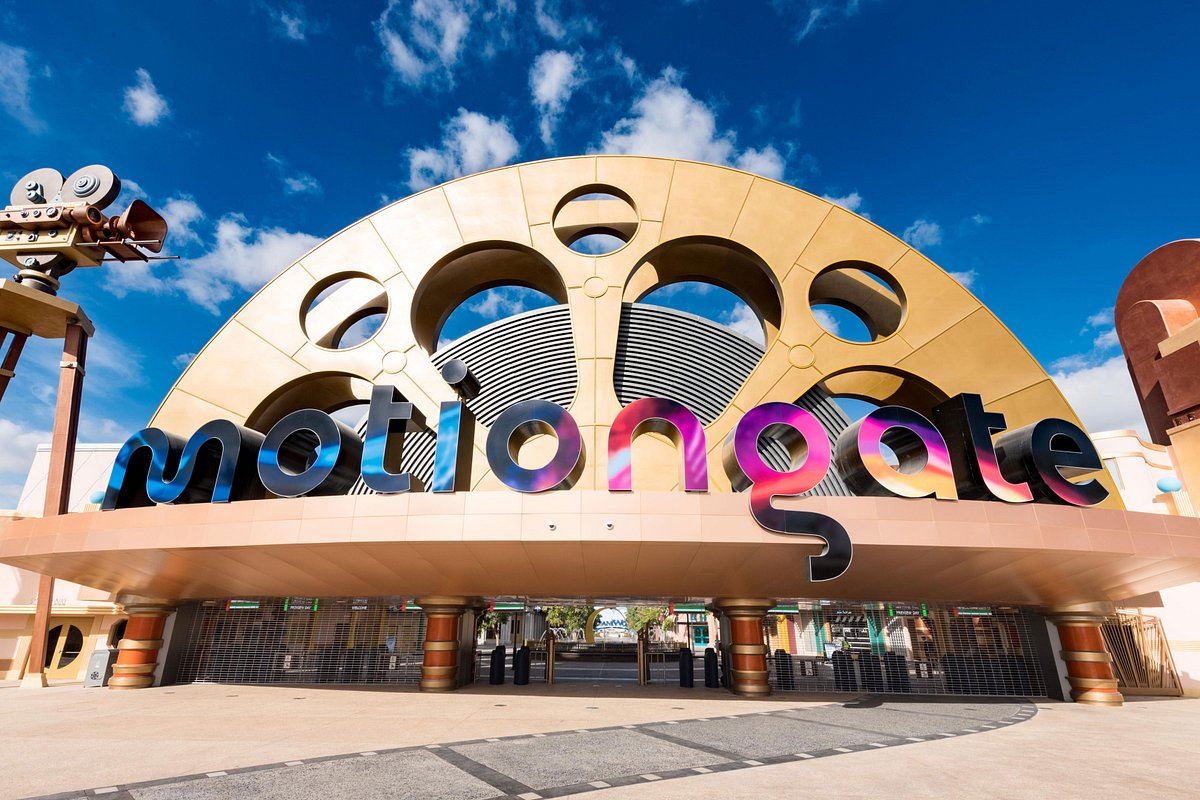Dubai Motiongate Theme Park tour with Private Transfers