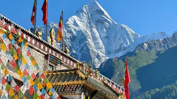 Mt.Siguniang 1-Day Tour|Alpine lakes&Snow-capped mountains&Car Rental